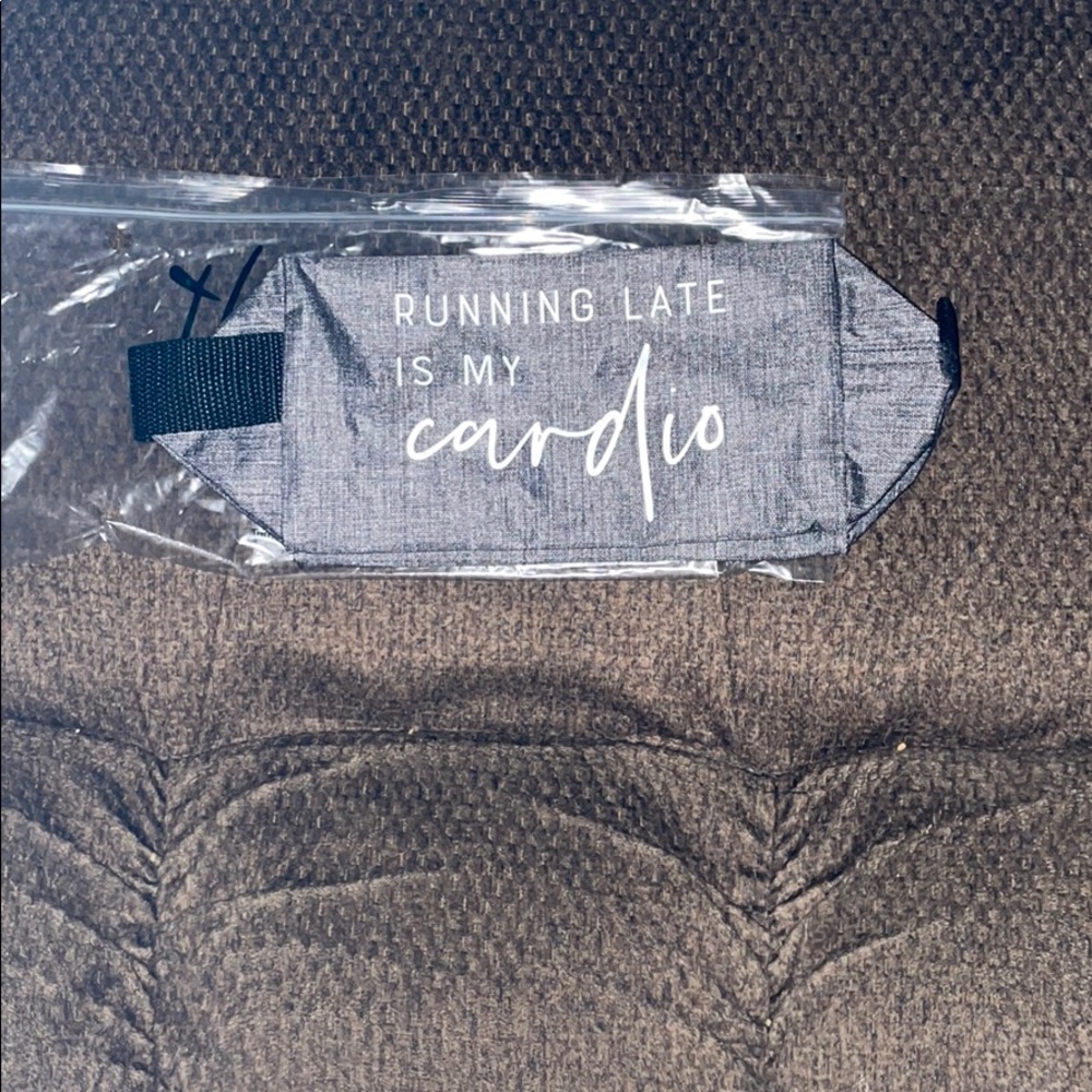 3/$25 🧜♀️ NWT THIRTY-ONE “Let’s Go Pouch” - Picture 2 of 4